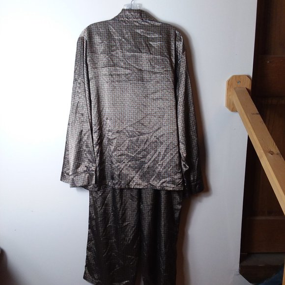 18/20W Patterned Comfy Lounge Wear Pajama Set Cato - Picture 7 of 13